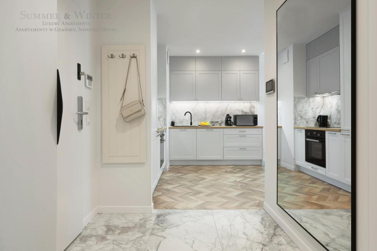 Luxury Summerwinter Malczewskiego 86 M 12 Gdansk, Parking Podziemny Na Pilota Apartament *